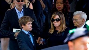 Melissa Rivers and her son Cooper Endicott walk to a waiting car after the funeral service for comedian Joan Rivers at Temple Emanu-El in New York Sunday, September 7. Rivers died Thursday at 81. (Photo:AP)