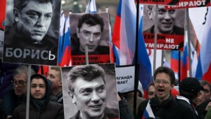 Russia's opposition supporters carry portraits of Kremlin critic Boris Nemtsov during a march in central Moscow on March 1, 2015. (Photo: AFP)