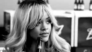 Rihanna-1