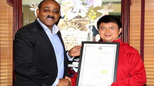 Prime Minister Gaston Browne and Xiao Jianhua, Ambassador-at-Large for Antigua and Barbuda