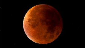 A lunar eclipse coincides with a so-called "supermoon" in Newcastle-under-Lyme, Staffordshire, England September 28, 2015. Sky-watchers around the world are in for a treat Sunday night and Monday when the shadow of Earth casts a reddish glow on the moon, the result of rare combination of an eclipse with the closest full moon of the year.