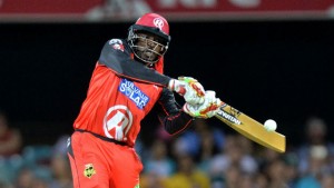 hris Gayle slams one of his seven sixes on his way to equalling the fastest ever half-century in Twento20s.