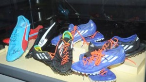 football spiked shoes-1