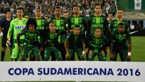 This photo taken on November 23, 2016 shows Brazil's Chapecoense players posing for pictures during their 2016 Copa Sudamericana semifinal second leg football match against Argentina's San Lorenzo  held at Arena Conda stadium, in Chapeco, Brazil. 